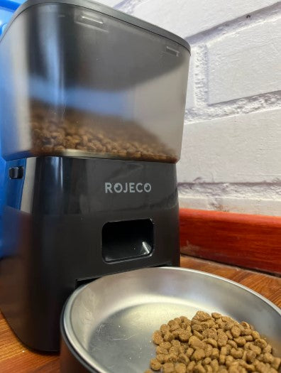 An automatic pet feedwer has time control function with stainless steel bowl - Customer review photo