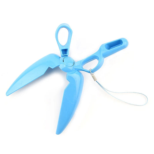 Durable outdoor scissors shape dog pooper scooper for easy cleanup
