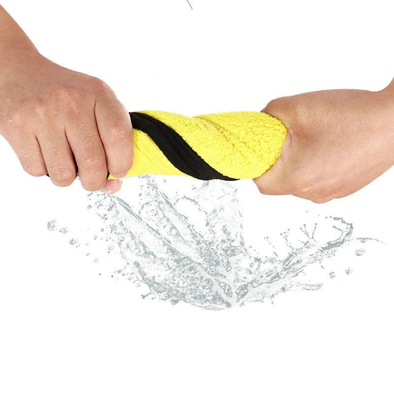 Soft and absorbent quick-drying towels for dogs and cats, perfect for grooming