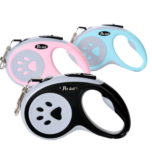 Automatic retractable dog leash with anti-slip handle and 360-degree swivel for all dog sizes