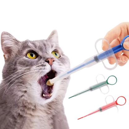 Pet pill applicator syringe with soft silicone tip for easy medicine delivery