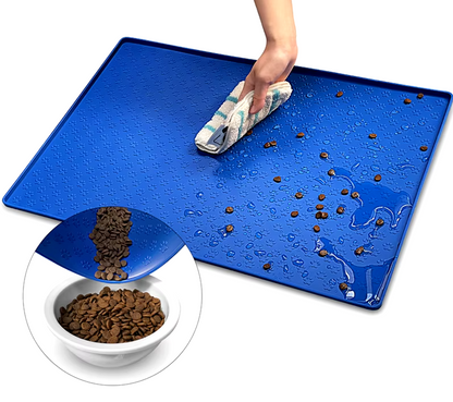 Dog eating on waterproof silicone pet feeding placemat