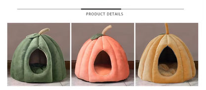Winter Cat Nest – Enclosed Plush Pumpkin Bed for Cozy Cat Comfort