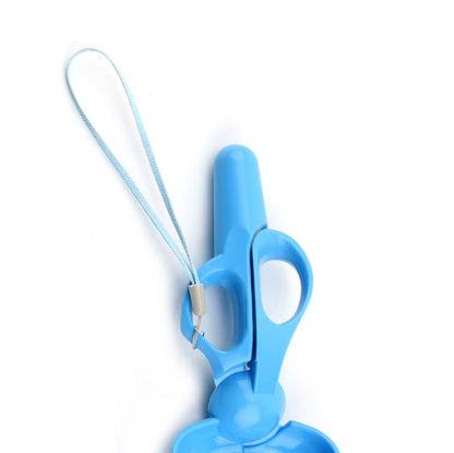 Durable outdoor scissors shape dog pooper scooper for easy cleanup