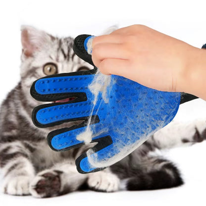 Pet grooming massage glove with soft silicone tips for cats and dogs