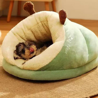 Warm semi-enclosed pet kennel house for cats and dogs with washable cushion