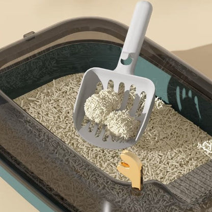 Semi-enclosed cat litter box with antler design, high border anti-splash, and privacy for cats