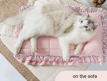 Pet Lace Sleeping Mat soft breathable washable bed for cats and dogs with elegant lace design