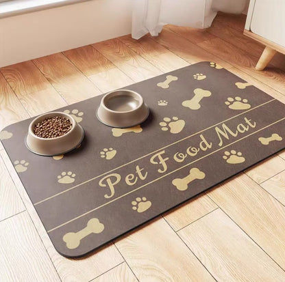 Pet feeding mat with waterproof rubber base and absorbent surface for cats and dogs