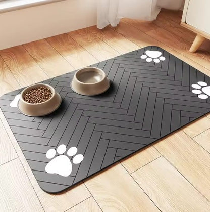 Pet feeding mat with waterproof rubber base and absorbent surface for cats and dogs