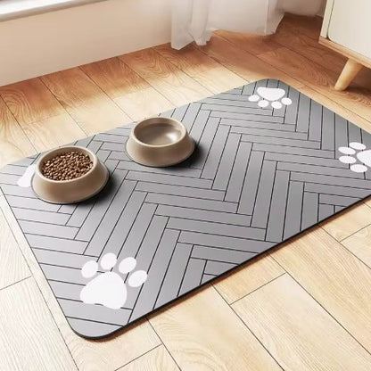 Pet feeding mat with waterproof rubber base and absorbent surface for cats and dogs