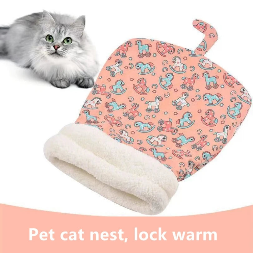 Plush cat sleeping bag with thickened design, providing warmth and comfort for kittens and puppies in winter.