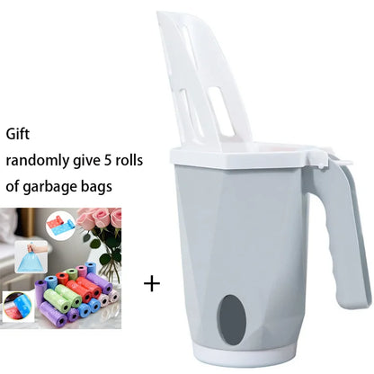 Cat litter scoop with built-in trash can for quick and hygienic waste disposal