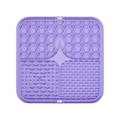 Silicone licking mat for dogs and cats with strong suction cups