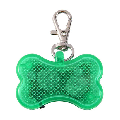 Adjustable glowing bone-shaped dog pendant LED light for night visibility