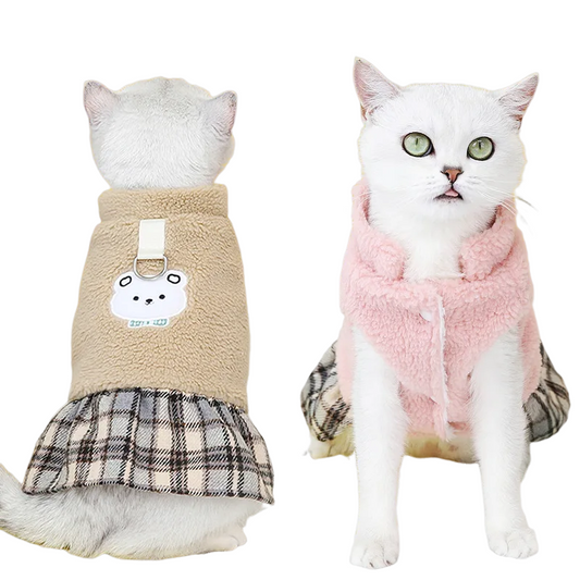 Winter warm cat dress coat made of thickened cotton, perfect for cozying up kittens and small dogs in cold weather.