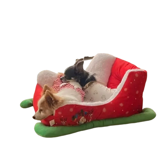 Christmas sleigh-shaped pet house for cats and dogs, warm and cozy winter bed.