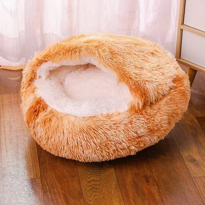Plush winter round dog bed for small and medium pets, providing warmth and comfort for a cozy resting spot.