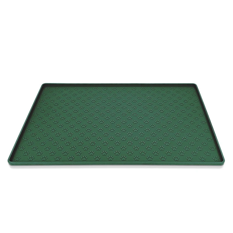 Dog eating on waterproof silicone pet feeding placemat