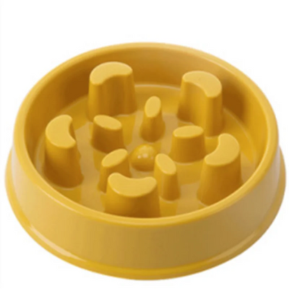 Pet Slow Food Bowl with raised obstacles to promote slower and safer eating for cats and dogs