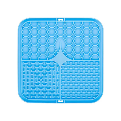 Silicone licking mat for dogs and cats with strong suction cups