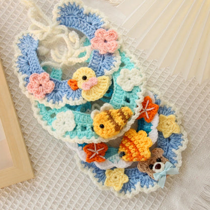 Hand-knitted crochet flower collar bib for dogs and cats – soft and festive accessory