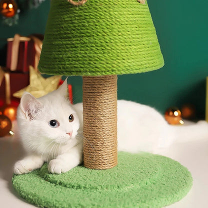 Christmas tree-shaped cat climbing rack with sisal scratching post for cats