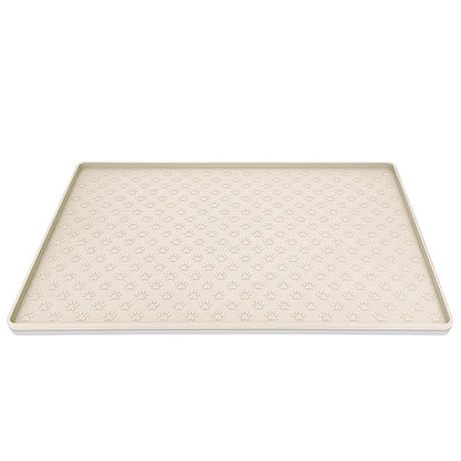 Dog eating on waterproof silicone pet feeding placemat