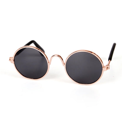 Vintage round sunglasses for cats and small dogs with reflective lenses