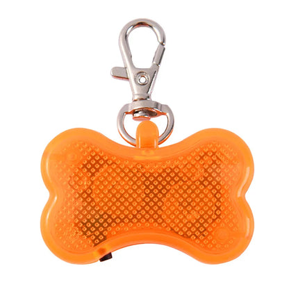 Adjustable glowing bone-shaped dog pendant LED light for night visibility