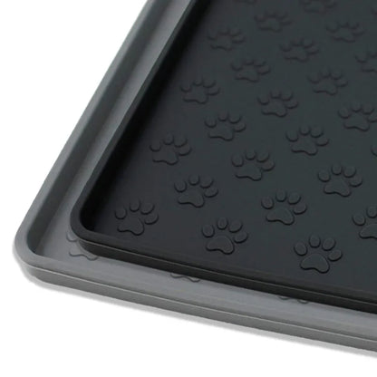 Dog eating on waterproof silicone pet feeding placemat