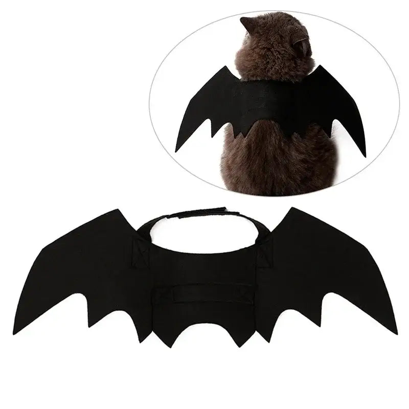 Cute black bat wings harness costume for pets, perfect for Halloween and cosplay, suitable for both cats and dogs.