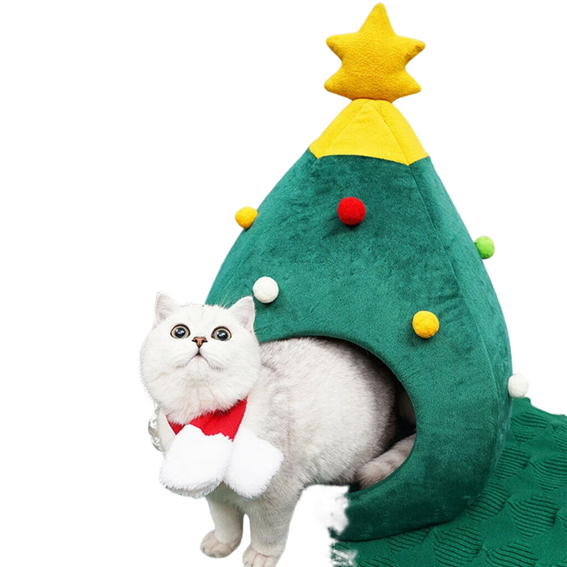 Christmas tree-shaped cat bed, semi-closed design for warmth and comfort, ideal holiday gift for cats.