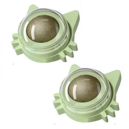 Lickable catnip balls chew toy and snack for cats with dental cleaning effects