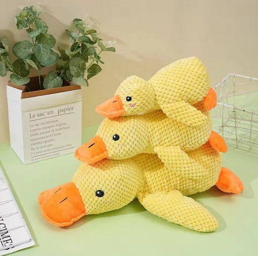 Soft calming duck plush toy for dogs and cats with wool fabric – anti-anxiety cuddle toy