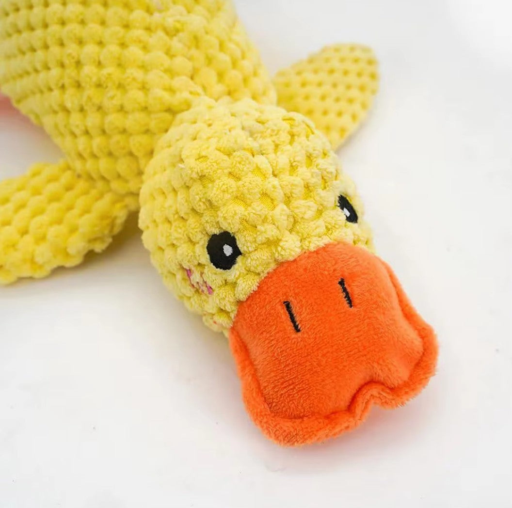 Soft calming duck plush toy for dogs and cats with wool fabric – anti-anxiety cuddle toy
