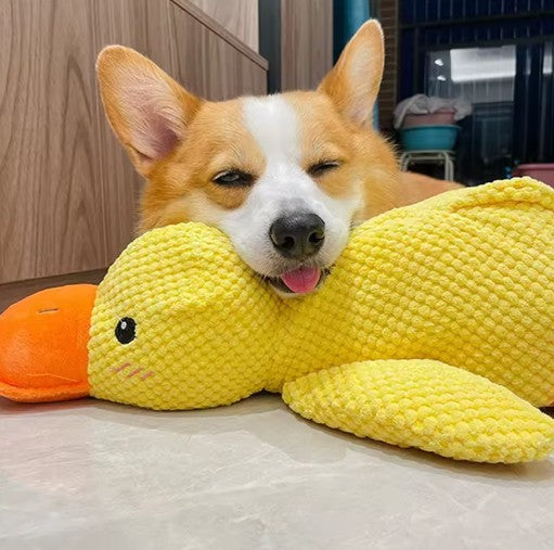 Soft calming duck plush toy for dogs and cats with wool fabric – anti-anxiety cuddle toy
