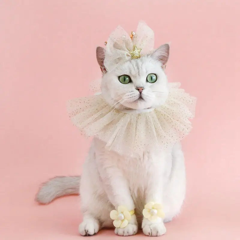 Pet wedding crown with veil, featuring lace, sequins, and pearls – bridal headdress for cats and small dogs