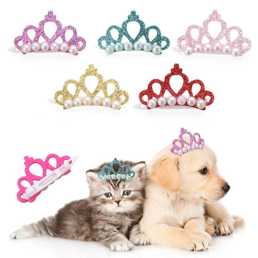 Crown-shaped grooming bow for pets, perfect for dogs and cats.