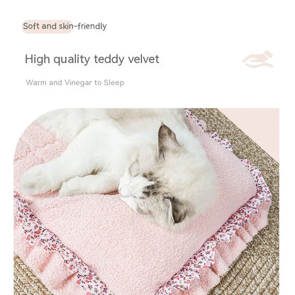 Pet Lace Sleeping Mat soft breathable washable bed for cats and dogs with elegant lace design
